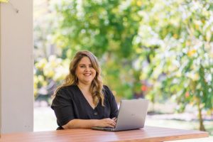 Upskilling online with CQU in project management