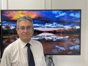 Longreach CEO resigns
