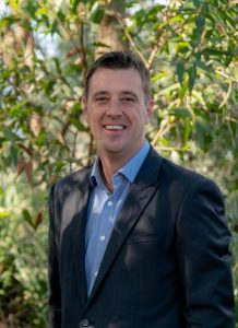 Mayor bows out