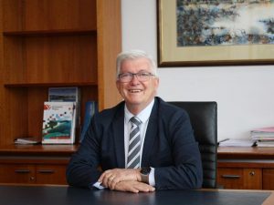 James becomes 35th Cairns mayor