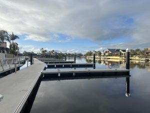 Eight new finger jetty’s installed