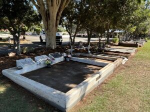 Grave clean-up for keen students