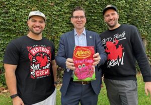 Toowoomba mayor supports peers