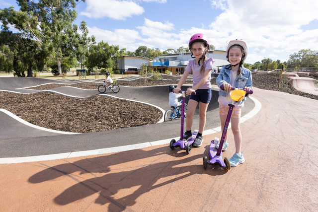Manning bike track rolls out