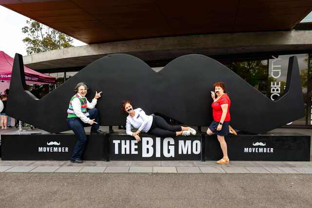 Giant Mo sparks Moe conversations